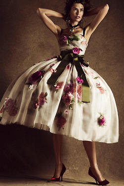 แด่สาวๆ Dolce & Gabbana