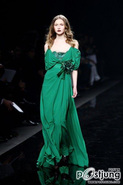 ใส่เดรสสวยๆ