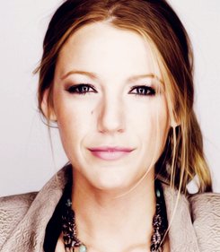 คนรักดาราสาวสวย 001 - Blake Lively