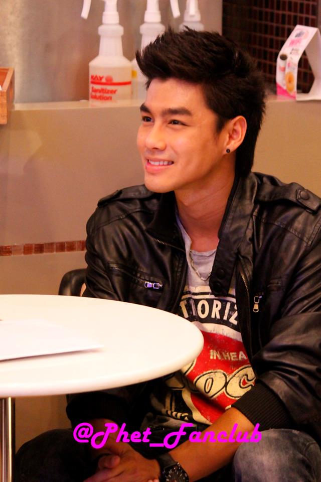 เพ็ชร ธกฤต หล่อเวอร์>>>