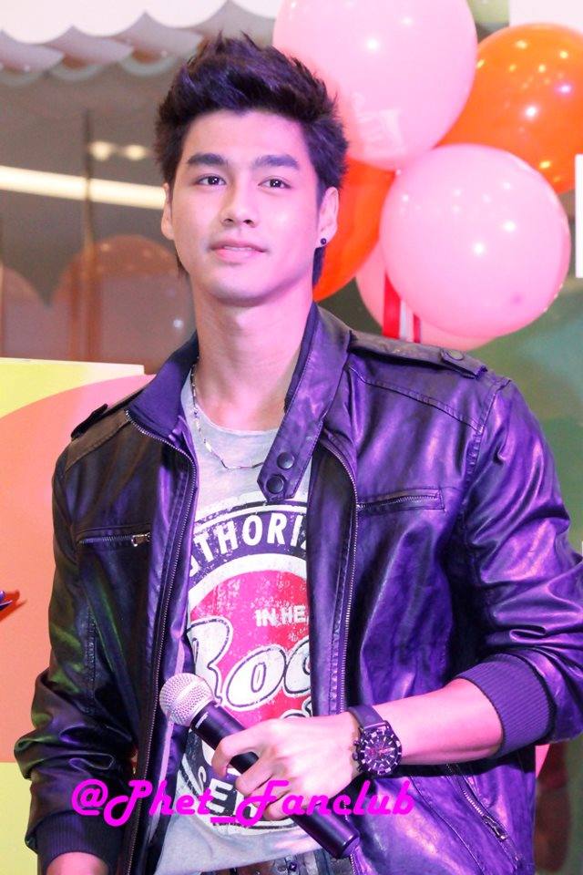 เพ็ชร ธกฤต หล่อเวอร์>>>