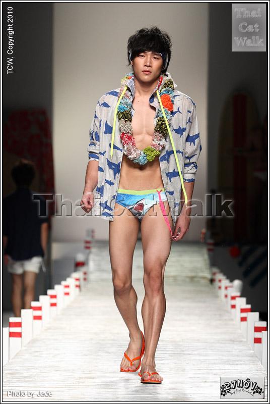 บรรดานายแบบ จาก 27 Nov. Elle Fashion Week