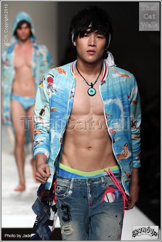 บรรดานายแบบ จาก 27 Nov. Elle Fashion Week