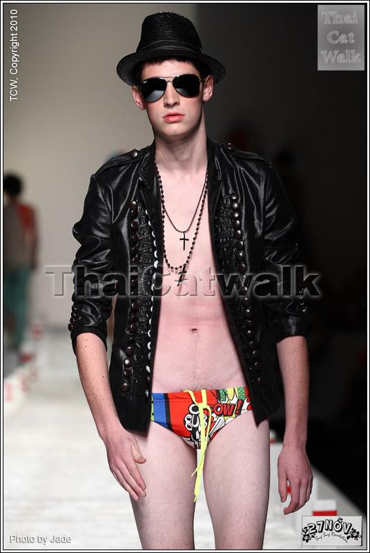 บรรดานายแบบ จาก 27 Nov. Elle Fashion Week