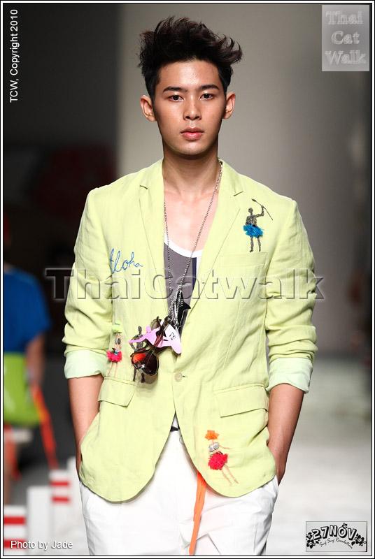 บรรดานายแบบ จาก 27 Nov. Elle Fashion Week