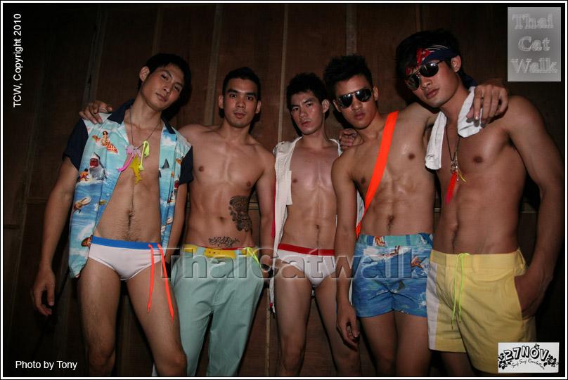 บรรดานายแบบ จาก 27 Nov. Elle Fashion Week