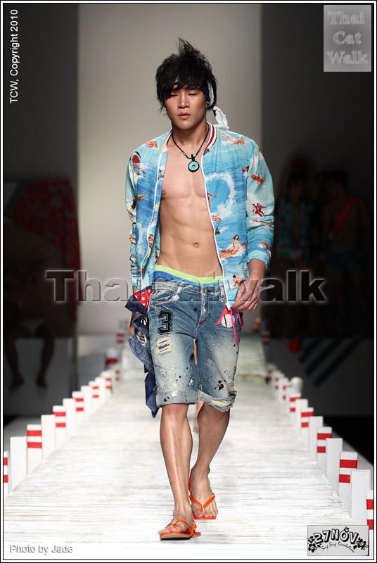 บรรดานายแบบ จาก 27 Nov. Elle Fashion Week