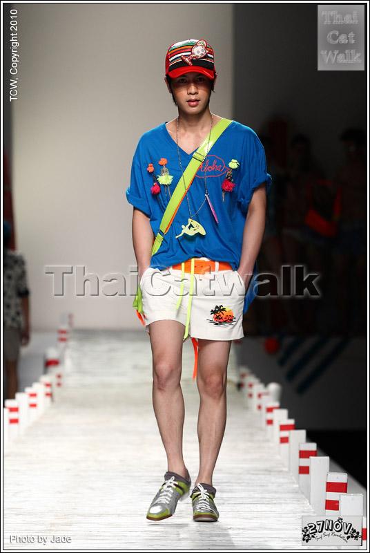 บรรดานายแบบ จาก 27 Nov. Elle Fashion Week