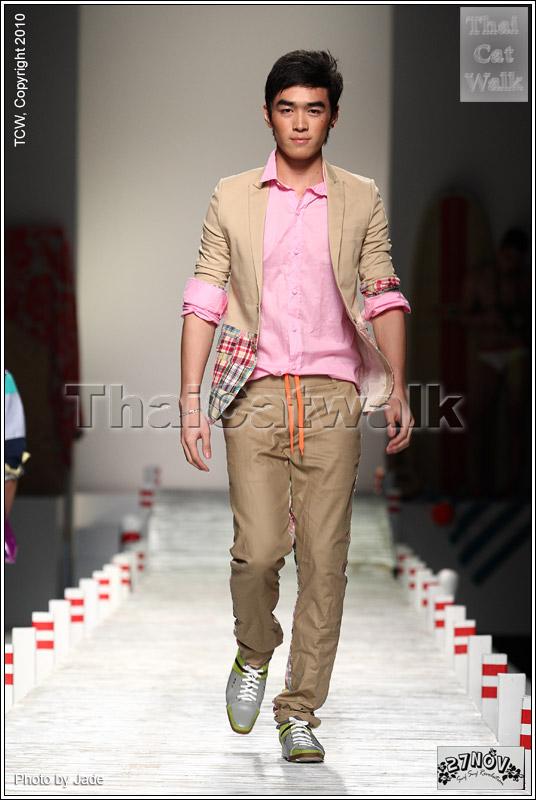 บรรดานายแบบ จาก 27 Nov. Elle Fashion Week
