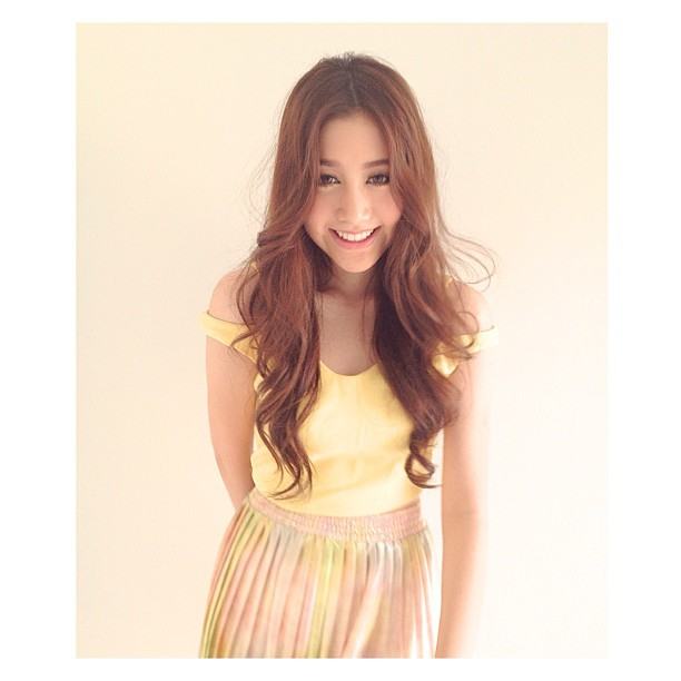 พิมมี่ PimmY KZ เธอสวย ไฮโซ เป๊ะ