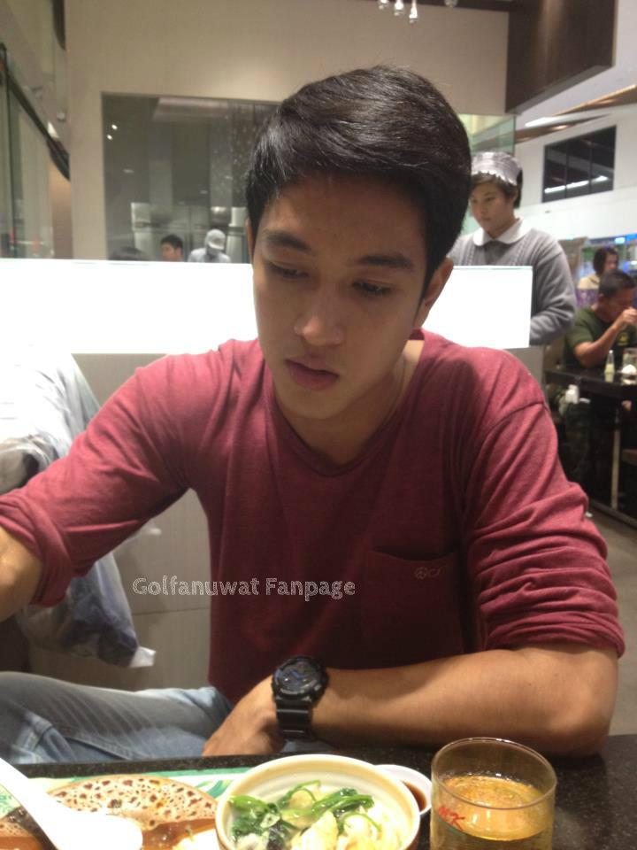กอล์ฟ อนุวัฒน์