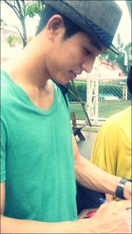 กอล์ฟ อนุวัฒน์