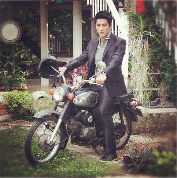 กอล์ฟ อนุวัฒน์