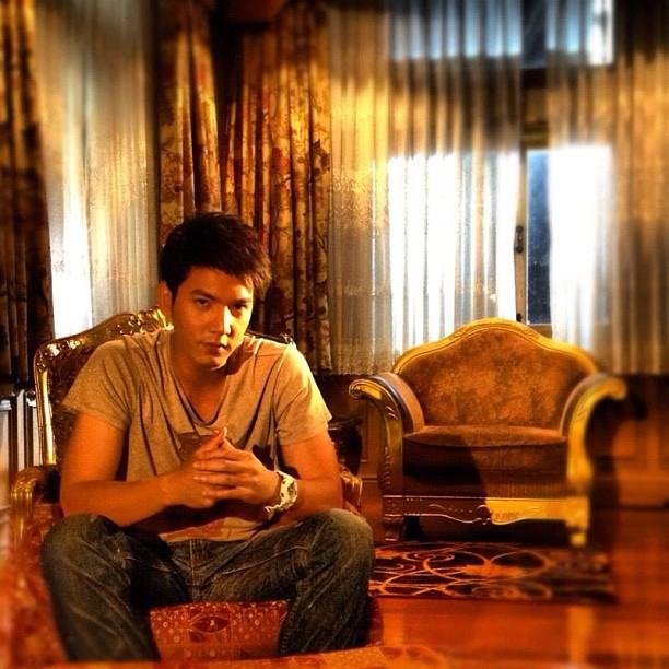 เฟิร์ส เอกพงษ์อินสตาแกรม