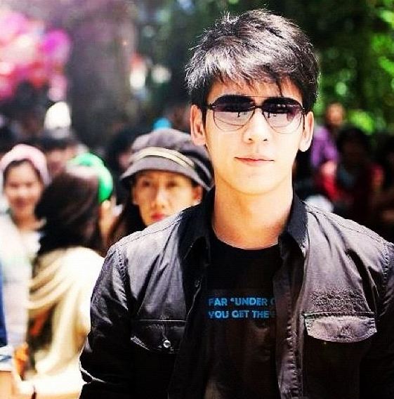 เฟิร์ส เอกพงษ์อินสตาแกรม