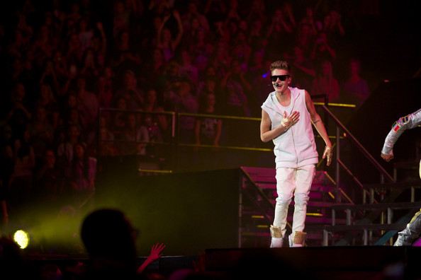Justin Bieber performs at Target Center on October 20, 2012 in Minneapolis, Minnesota