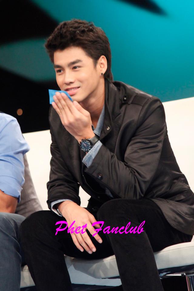 เพ็ชร ธกฤต หล่อมากมาย