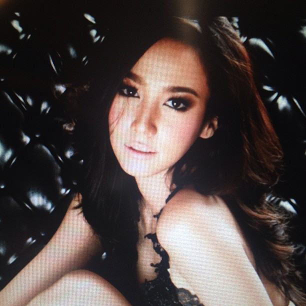 อั้ม พัชราภา : Instagram Update 23/10/2555