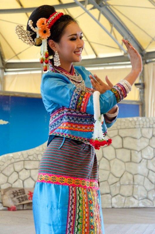 พี่ปุ้ย รุ้งสินี Miss International Thailand 2012 ในรอบแสดงความสามารถ
