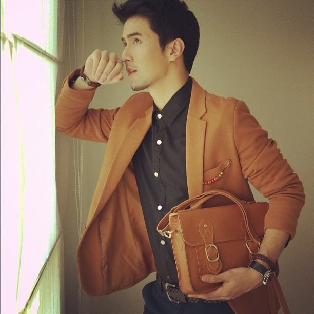 ธีร์ วณิชนันทธาดา @ instagram Only