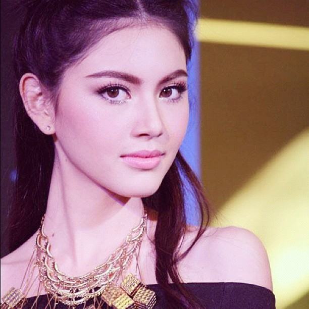 ใหม่ ดาวิกา  @ instagram Only