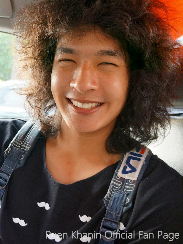 อาบน้ำโชว์ซะงั้น