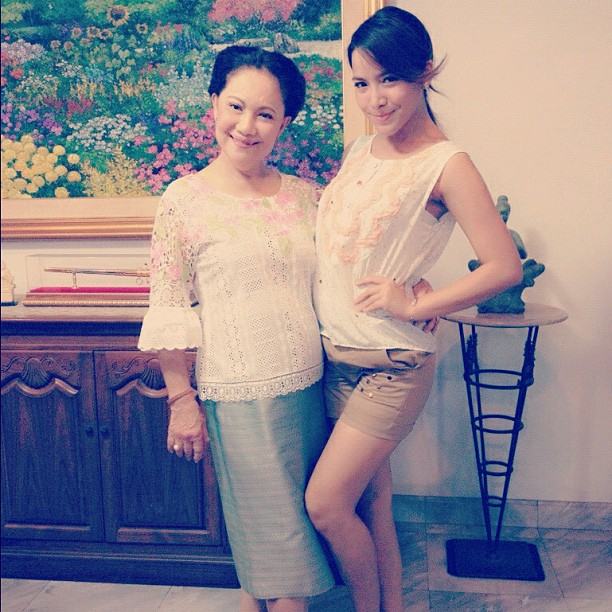 Instagram นางร้ายหน้าสวย &hearts;&hearts;&hearts; " มะปราง วิรากานต์ "