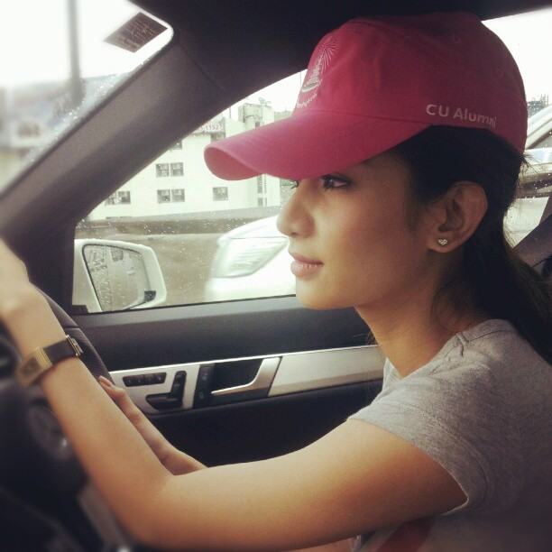 Instagram เนย โชติกา นางร้ายหน้าหวาน&hearts;&hearts;&hearts;