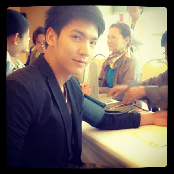 เฟิร์ส เอกพงศ์  @ instagram Only