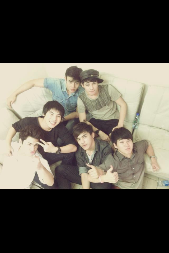 แนะนำน้องๆในหอเจ๊แต๋ว