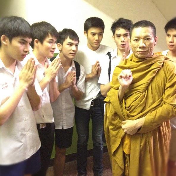 แนะนำน้องๆในหอเจ๊แต๋ว