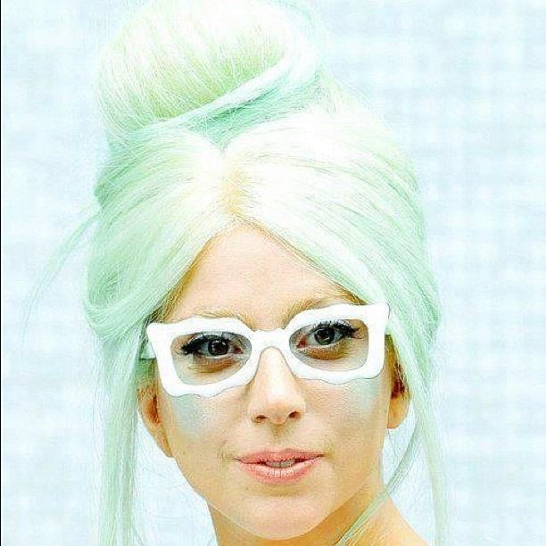 LADY GAGA