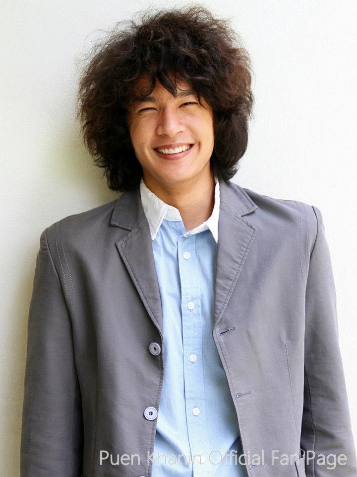 ตาตี่ๆ หุ่นดี หัวฟู ยิ้มขยี้ใจอะ