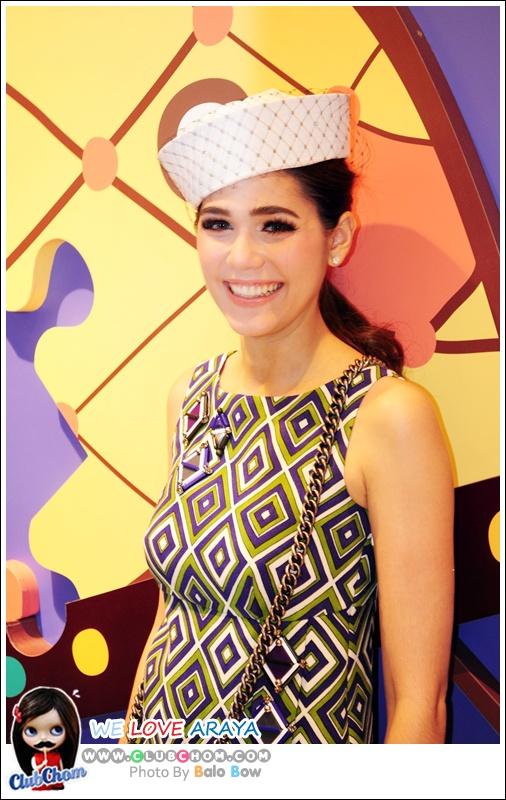 ชมพู่ อารยา กับชุดน่ารักๆหลังเลิกงาน