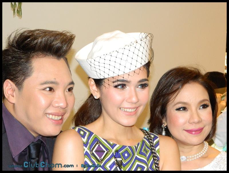 ชมพู่ อารยา กับชุดน่ารักๆหลังเลิกงาน