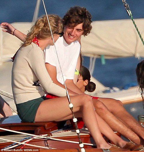 ช็อค ! Taylor Swift เลิกรากันกับแฟนหนุ่ม Conor F. Kennedy แล้ว