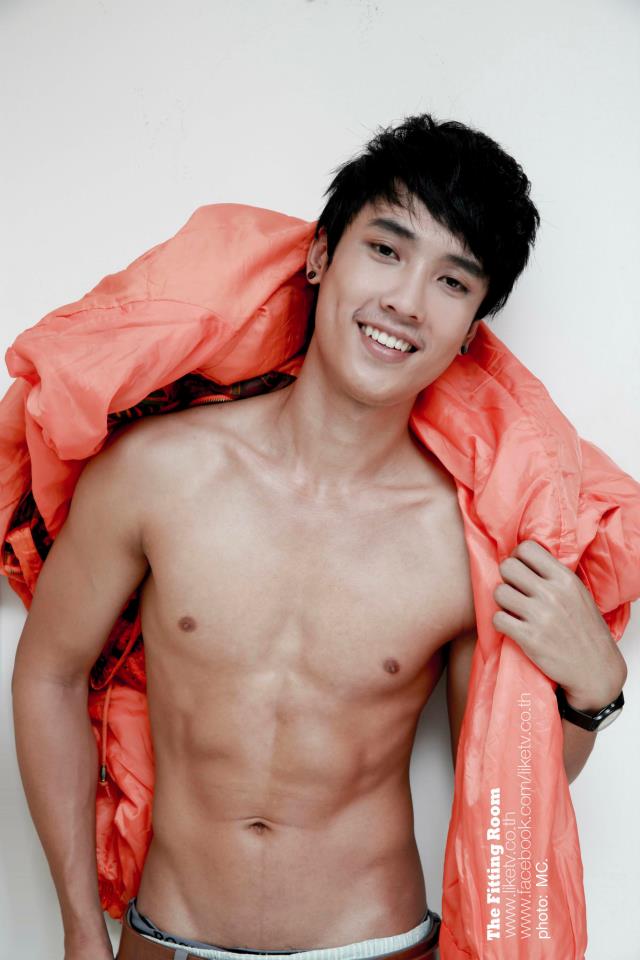 หล่อ อยากได้ มากกก By มุตตา