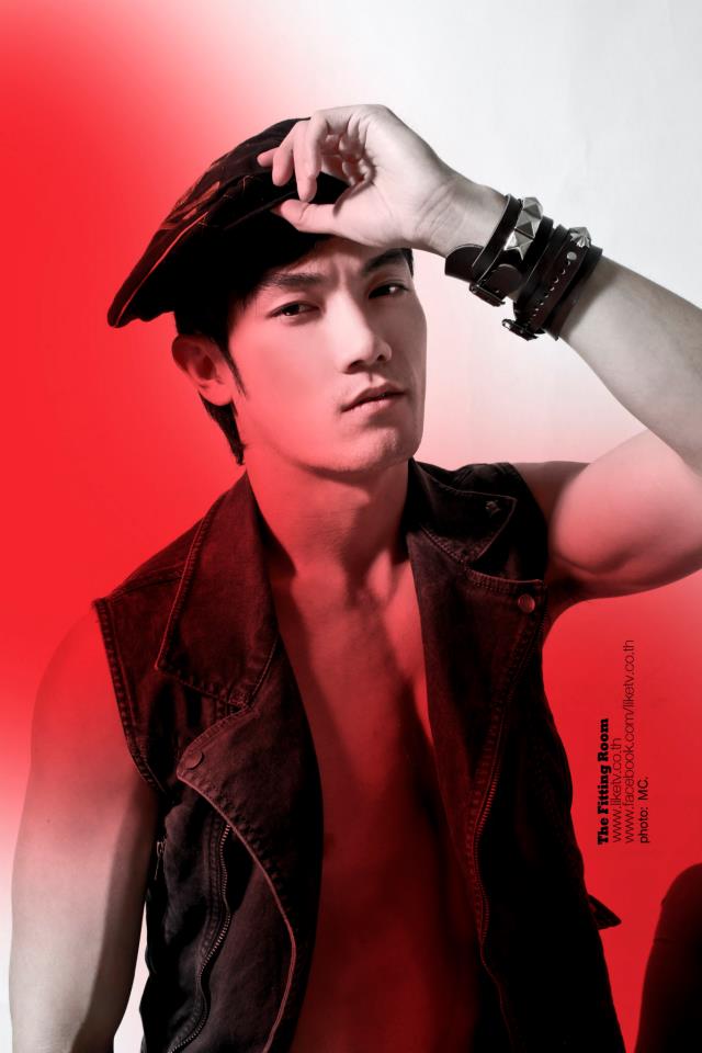 บอส อธิพันธ์ หล่อ แซ่บ By มุตตา