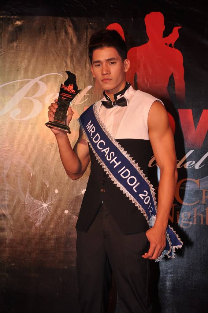 สตางค์ ชยัญตรี หนุ่มล่ำหุ่นแซ่บเจ้าของตำแหน่ง Best Crow Model 2012