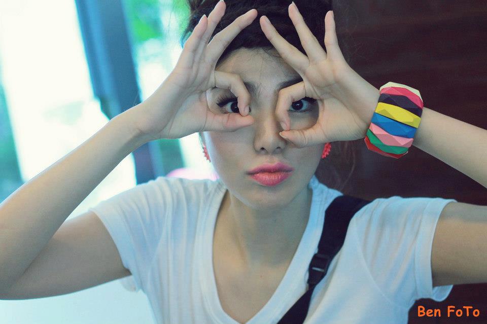 เฟรม The Star 8 สาวน้อว ขาววิ๊ง