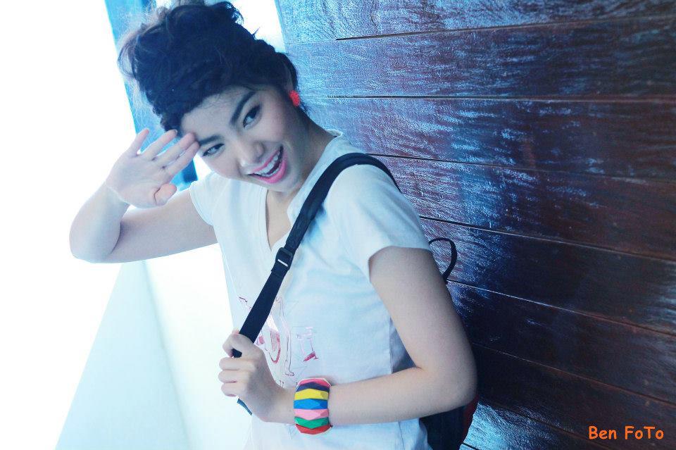 เฟรม The Star 8 สาวน้อว ขาววิ๊ง