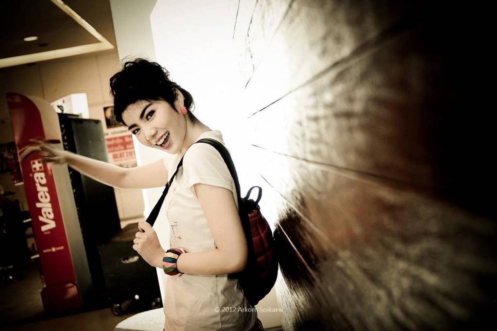 เฟรม The Star 8 สาวน้อว ขาววิ๊ง