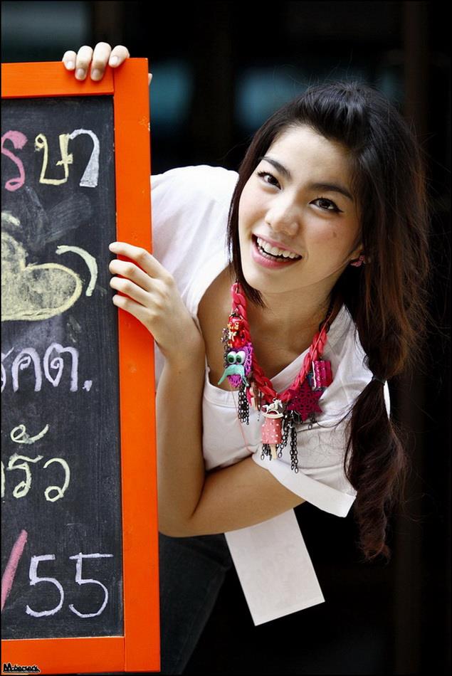 เฟรม The Star 8 สาวน้อว ขาววิ๊ง 2