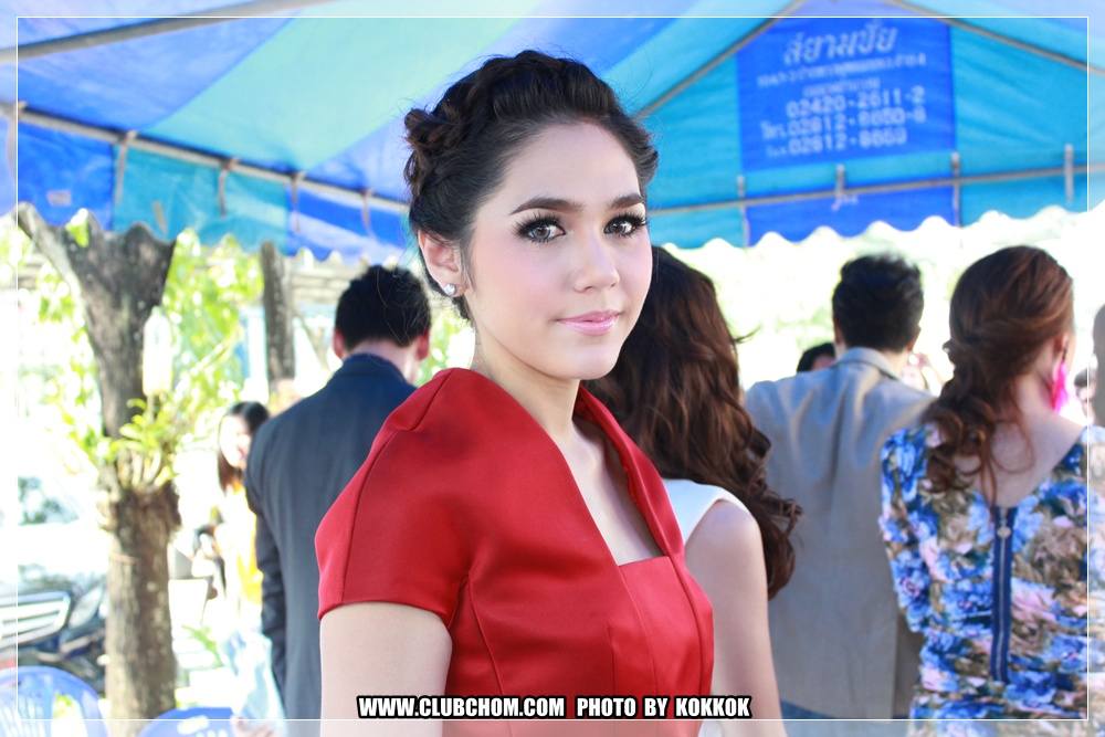 ชมพู่ อารยา บวงสรวงละคร "คุณสามี(กำมะลอ)ที่รัก"