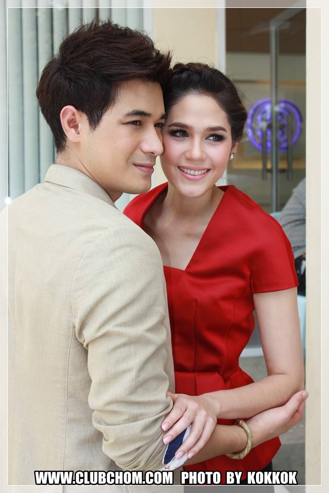 ชมพู่ อารยา บวงสรวงละคร "คุณสามี(กำมะลอ)ที่รัก"