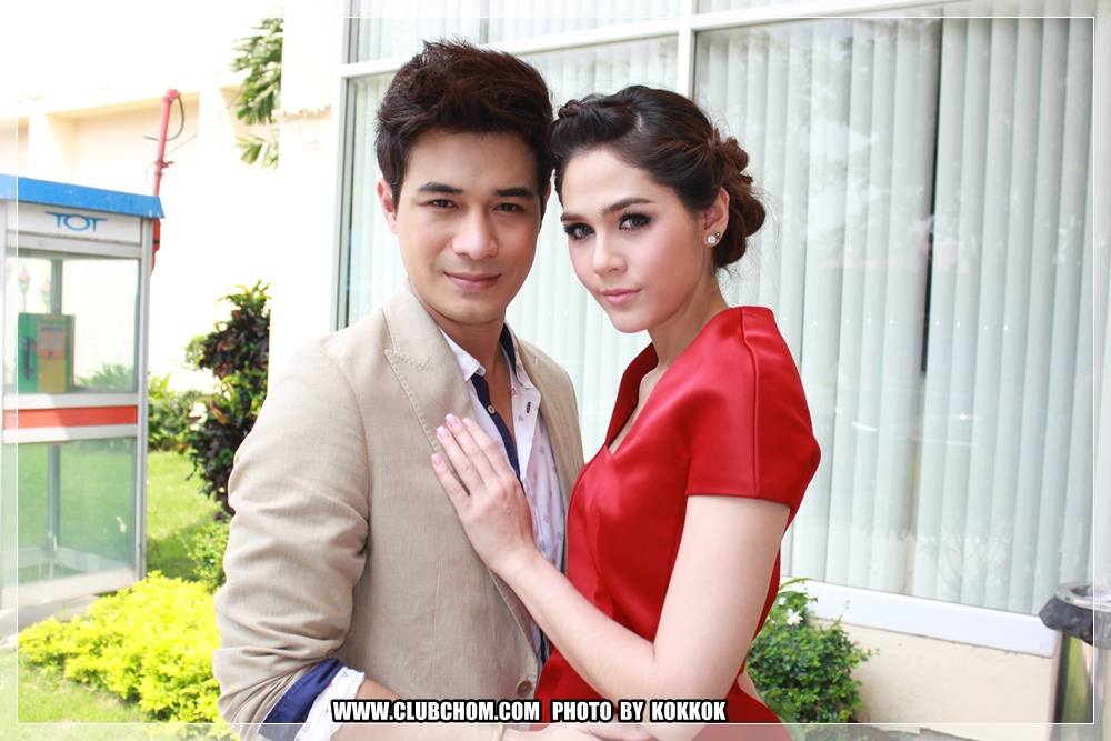 ชมพู่ อารยา บวงสรวงละคร "คุณสามี(กำมะลอ)ที่รัก"