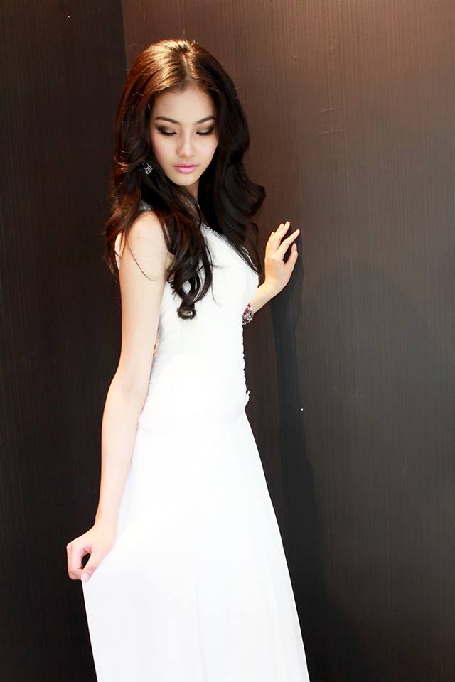 Miss Earth Thailand 2012 ล่าสุด ก่อนบินไปเก็บตัววันที่ 4 พย นี้ ที่ฟิลิปปินส์