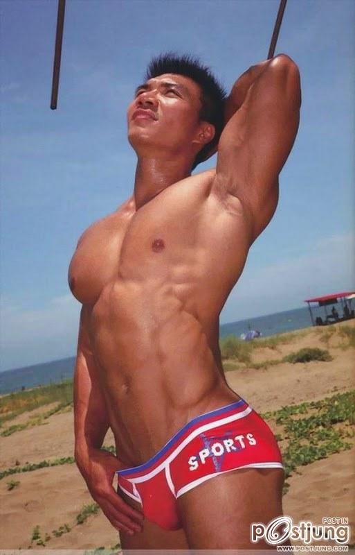 ถอดโชว์เรือนร่าง 33