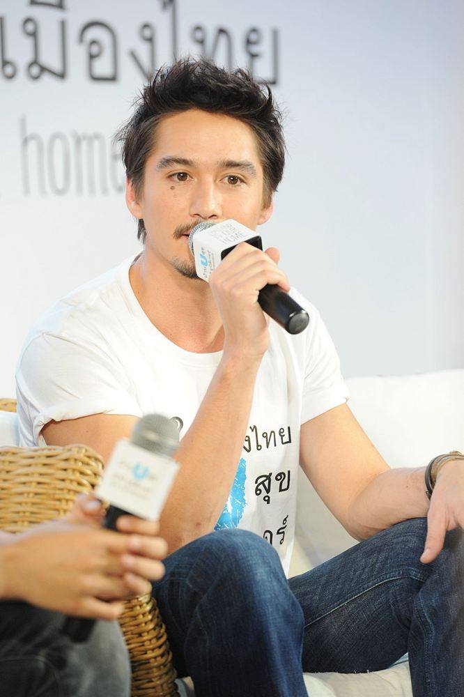 ดาราร่วมงาน 80ปี ยูนิลีเวอร์