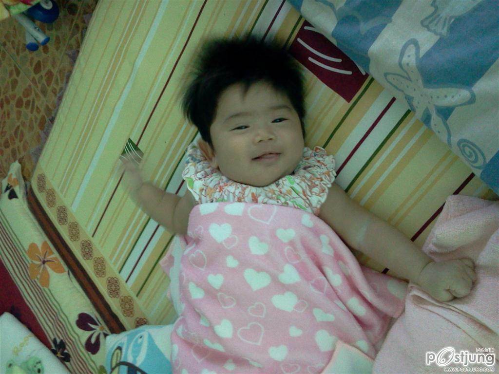 นู๋ชื่อน้องอะตอม อายุ 3 เดือนค่ะ